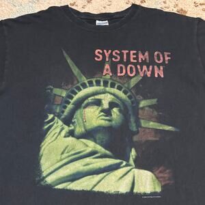 Vintage 2004 System of a Down Crying Statue of Liberty Shirt Large SOAD Numetal